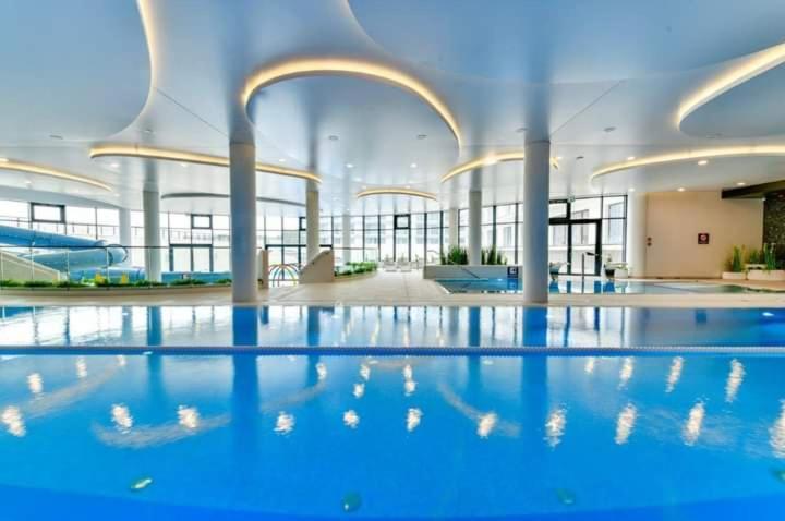 Polanki Aqua Industrial Nielimitowany Dostep Do Basenow - Saun - Miejsce Postojowe Free